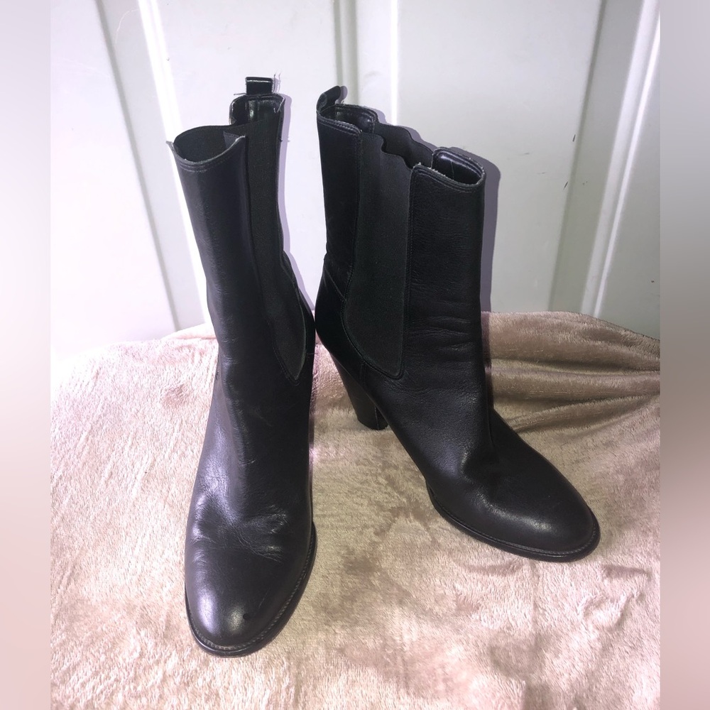 Michael Kors black leather chunky heel boots size 9.5